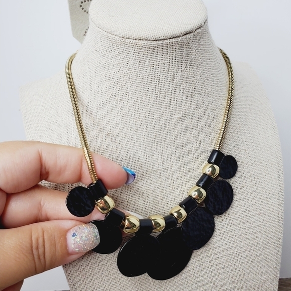 New gold black statement‎ necklace metal summer - Picture 4 of 11